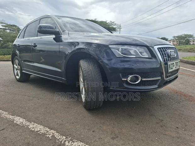 Audi Q5 2011 Black