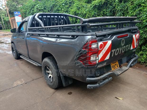 Toyota Hilux Revo Single Cab Deisel 2.4 RWD 2017 Black