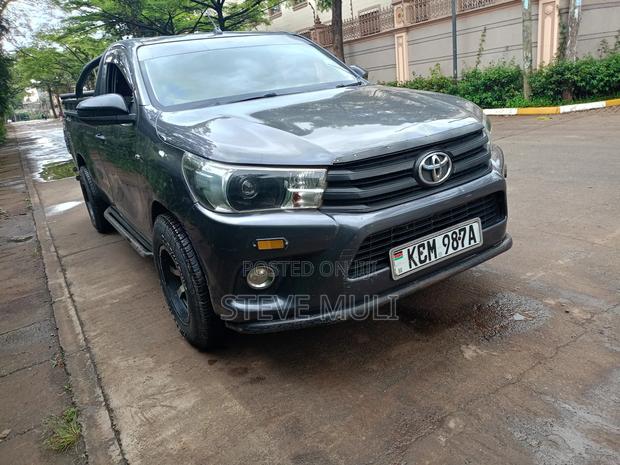 Toyota Hilux Revo Single Cab Deisel 2.4 RWD 2017 Black