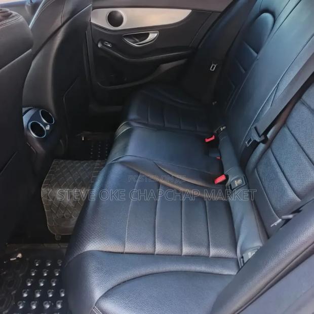 Mercedes-Benz C180 2016 Silver