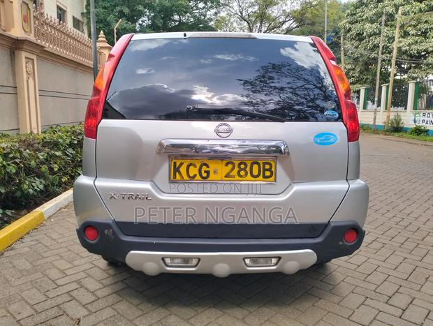 Nissan X-Trail 2.0 Petrol XE 2009 Silver