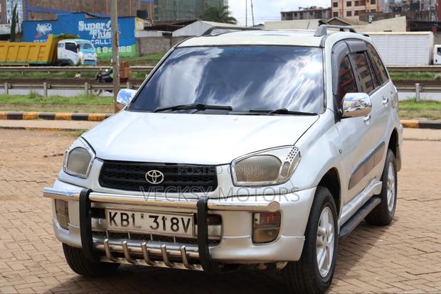 Toyota RAV4 Automatic 2003 Silver