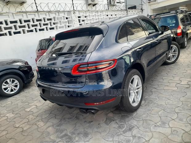 Porsche Macan S 2018 Blue