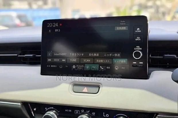 Honda Vezel 2021 Beige