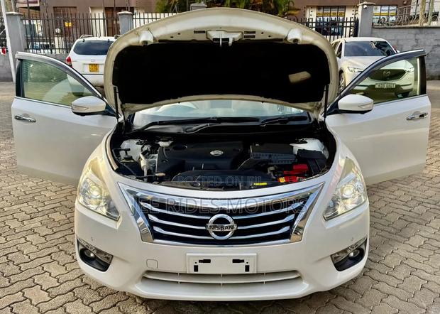 Nissan Sylphy 2019 White