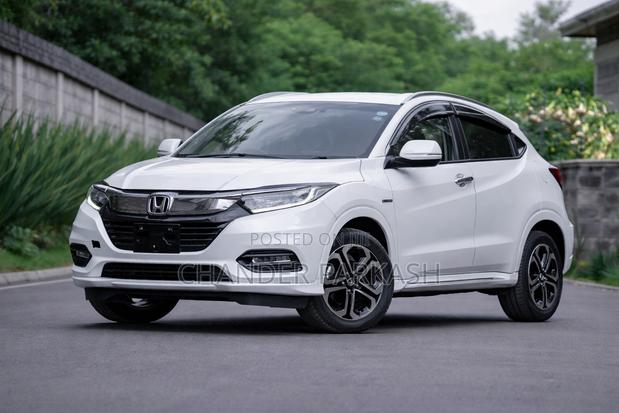 Honda Vezel 1.5 Hybrid 2WD 2019 Pearl