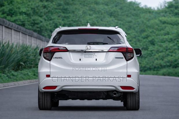 Honda Vezel 1.5 Hybrid 2WD 2019 Pearl