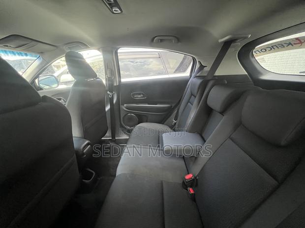 Honda Vezel 2020 Green