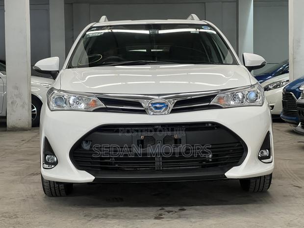 Toyota Corolla Fielder 2020 White