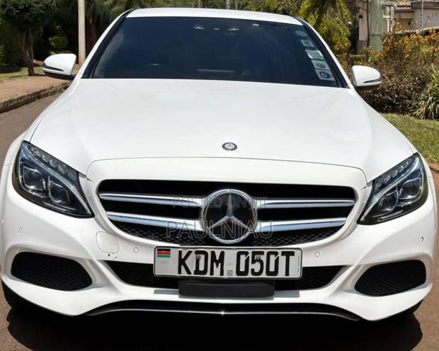 Mercedes-Benz C200 2016 White