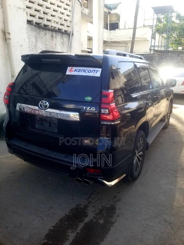 Toyota Land Cruiser Prado 2020 Black