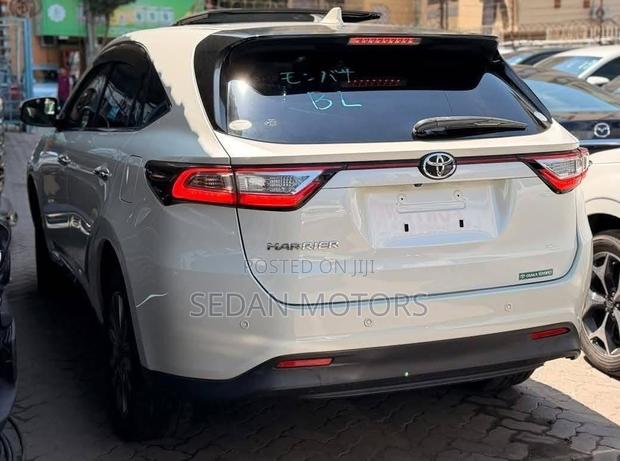 Toyota Harrier 2019 Pearl