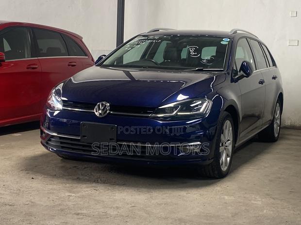Volkswagen Golf 2019 Blue