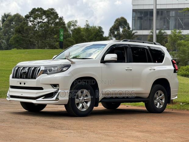 Toyota Land Cruiser Prado 2.8 2020 White