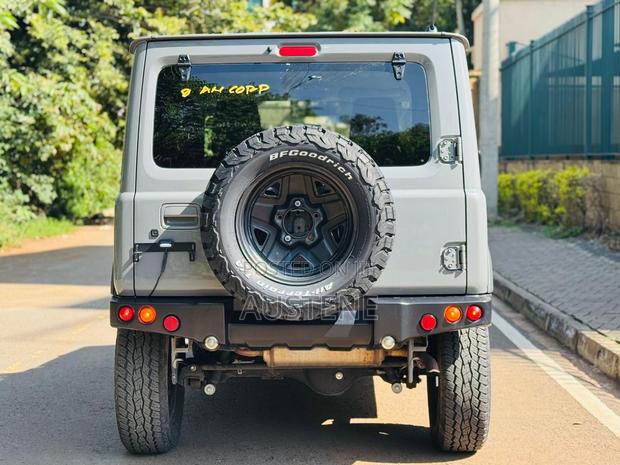 Suzuki Jimny 2019 Gray