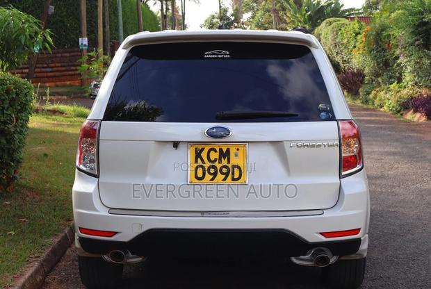 Subaru Forester 2.5X Automatic 2010 White