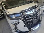 Toyota Alphard 2019 Pearl for sale