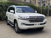 Toyota Land Cruiser 4.6 V8 ZX 2016 White for sale