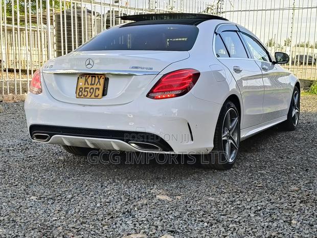 Mercedes-Benz C200 2018 White