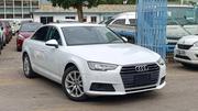 Audi A4 2018 White for sale