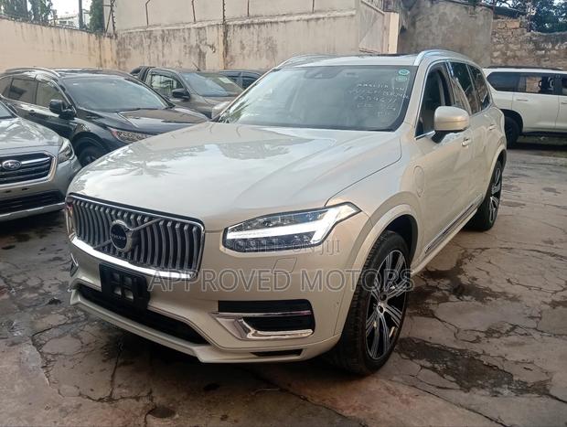 Volvo XC90 2020 White
