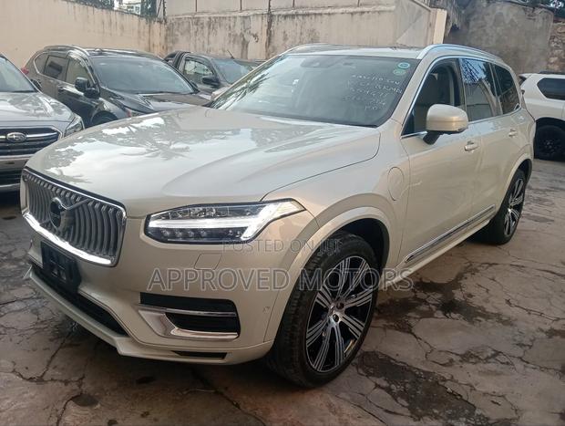 Volvo XC90 2020 White