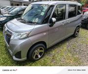 Toyota Roomy 2018 Silver for sale