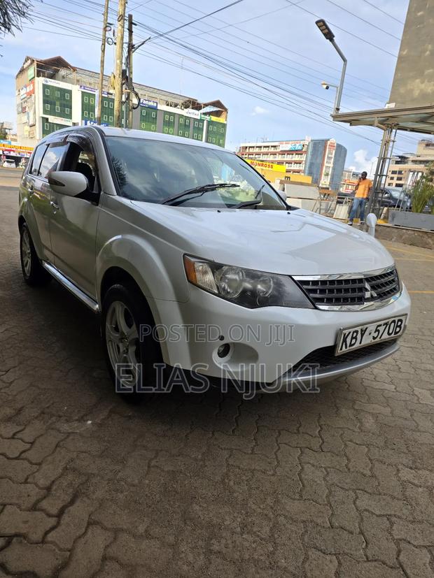 Mitsubishi Outlander 2.4i GLS Automatic 4x4 2008 White