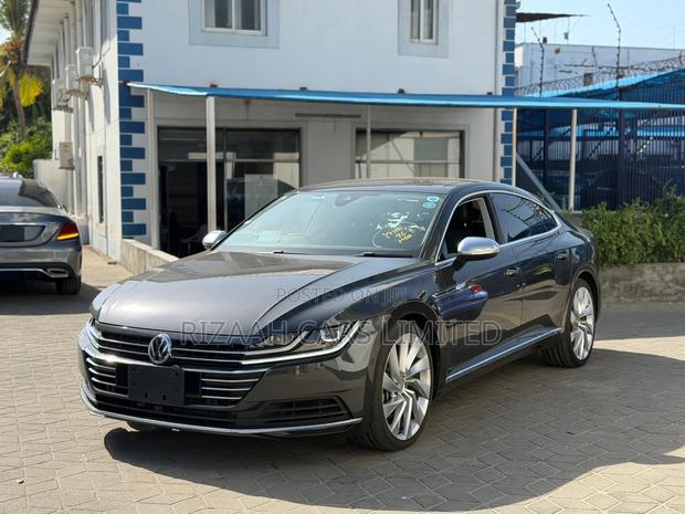 Volkswagen Arteon 2.0T SEL Premium AWD 4MOTION 2019 Gray