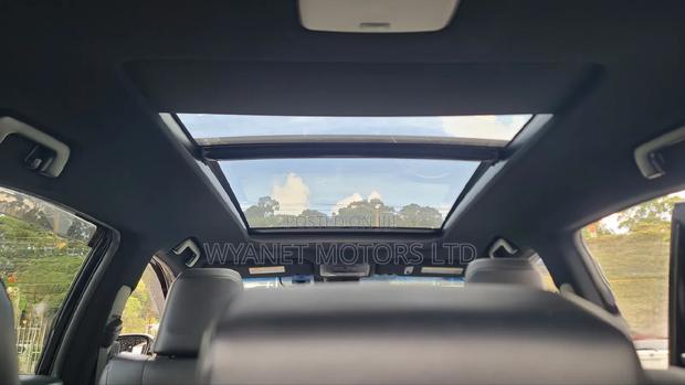 Toyota Harrier 2.0 2019 Black