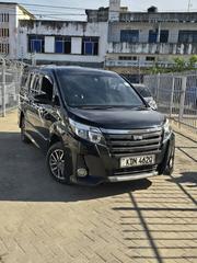 Toyota Noah 2017 Black for sale