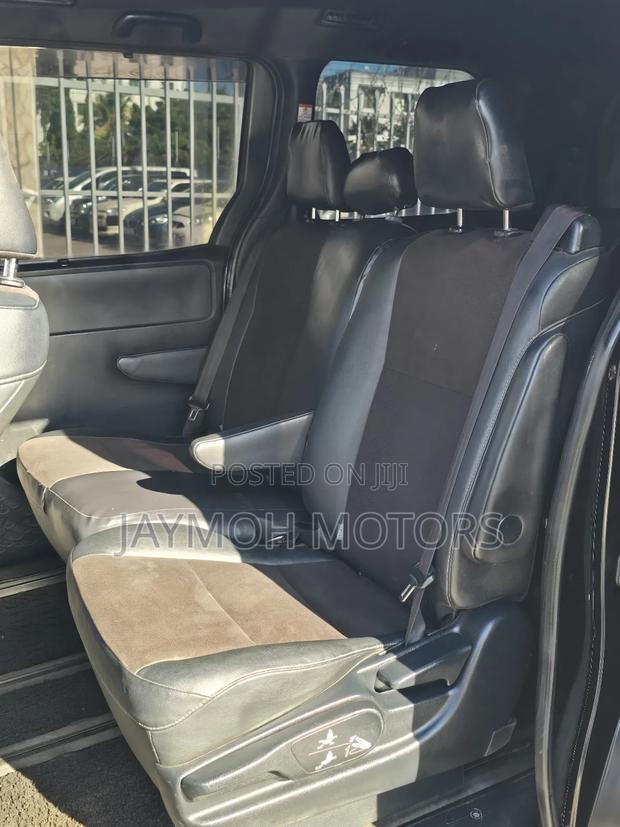 Toyota Noah 2017 Black