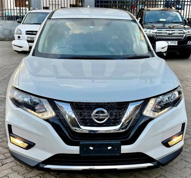 Nissan X-Trail 2.0 Petrol AWD 2019 White