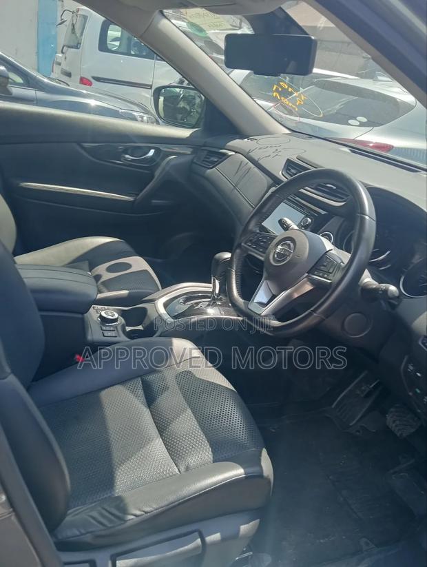 Nissan X-Trail 2019 Gray