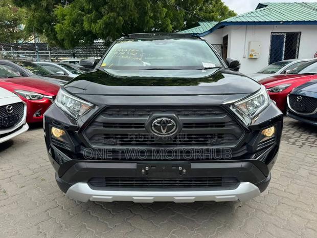 Toyota RAV4 2019 Black