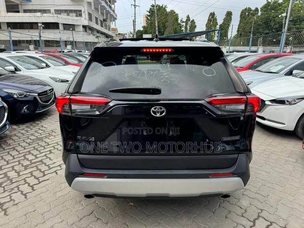 Toyota RAV4 2019 Black