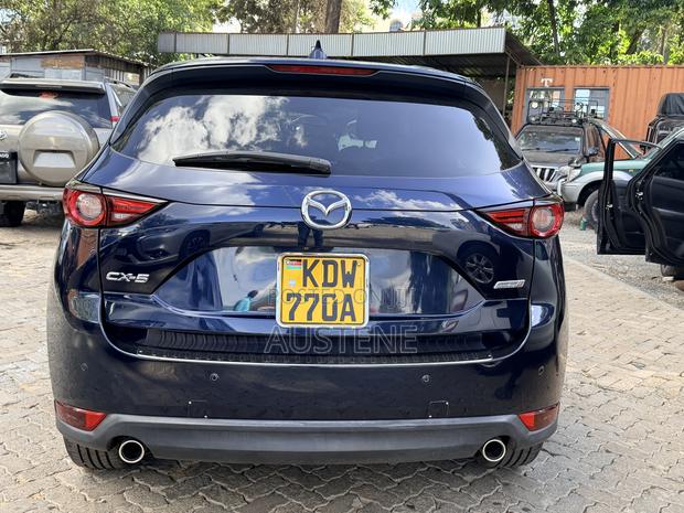 Mazda CX-5 2018 Blue