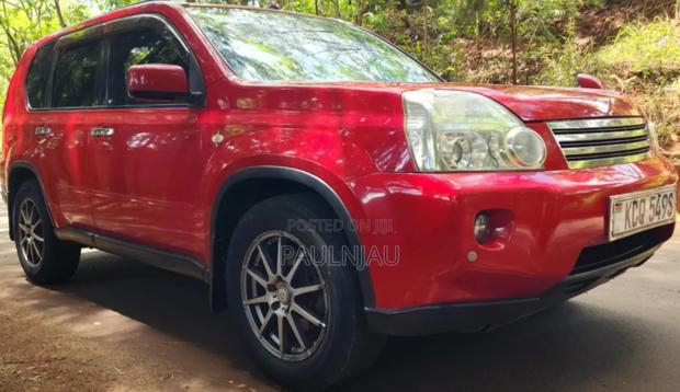 Nissan X-Trail 2010 Red