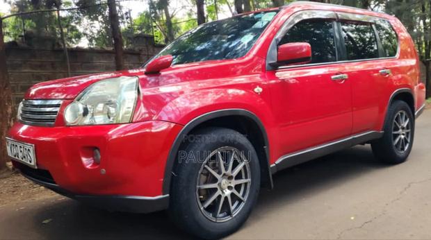 Nissan X-Trail 2010 Red