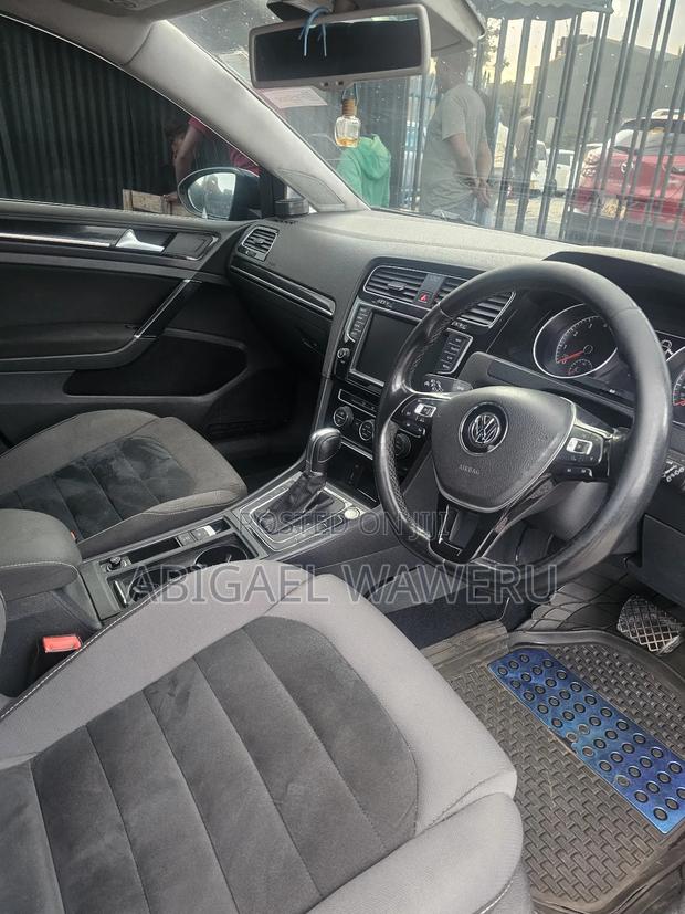 Volkswagen Golf 2015 Blue