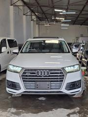 Audi Q7 2019 White for sale