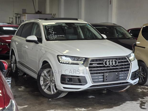 Audi Q7 2019 White
