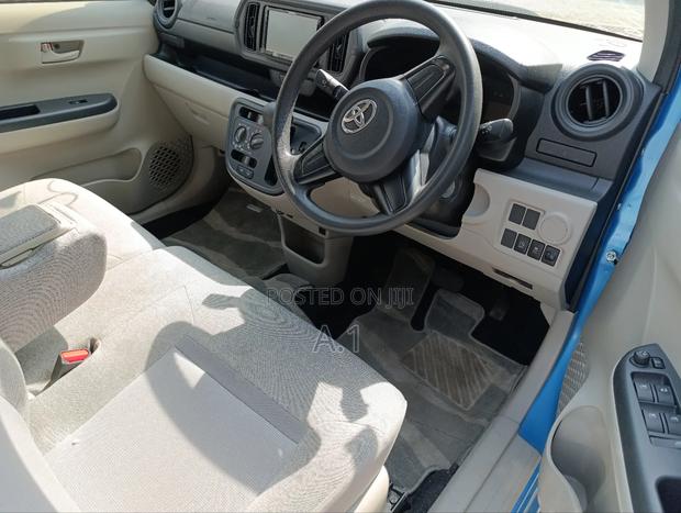 Toyota Passo 1.0 FWD 2019 Blue