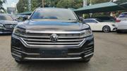 Volkswagen Touareg 2022 Brown for sale