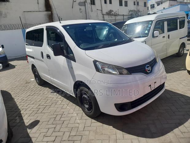 Nissan NV200 S 2019 White