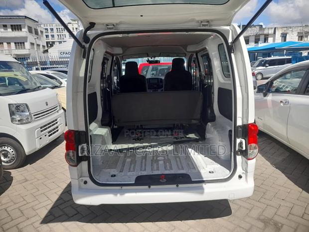 Nissan NV200 S 2019 White