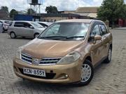 Nissan Tiida 2010 Gold for sale