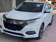 Honda Vezel 2018 Pearl for sale