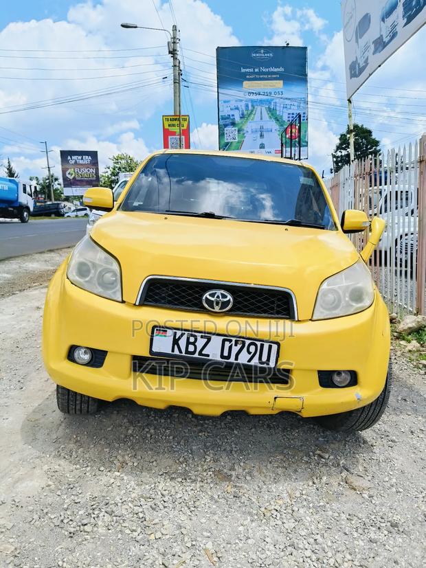 Toyota Rush 1.5 RWD 2007 Yellow