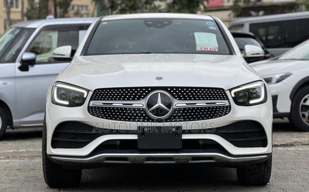 Mercedes-Benz GLC-Class 2019 White
